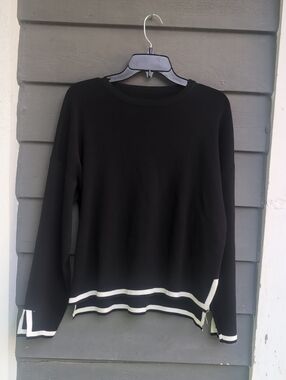 Black Crewneck Sweater with White Stripe Hem Size Large